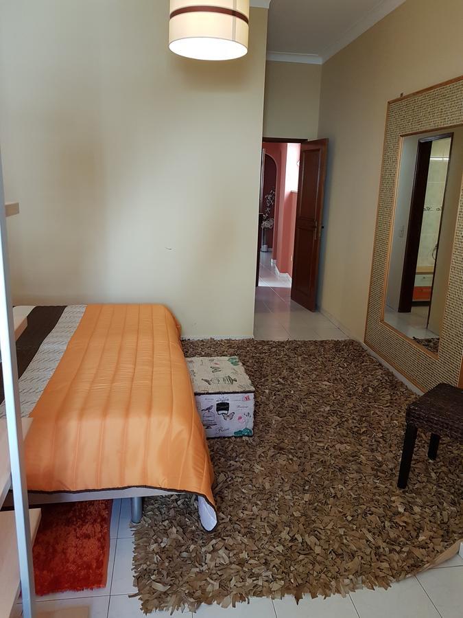 Center Apartment *